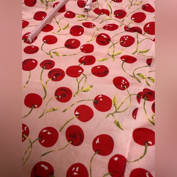 NEW Astr Pink Cherry Print Crop Top size L - Picture 6 of 12